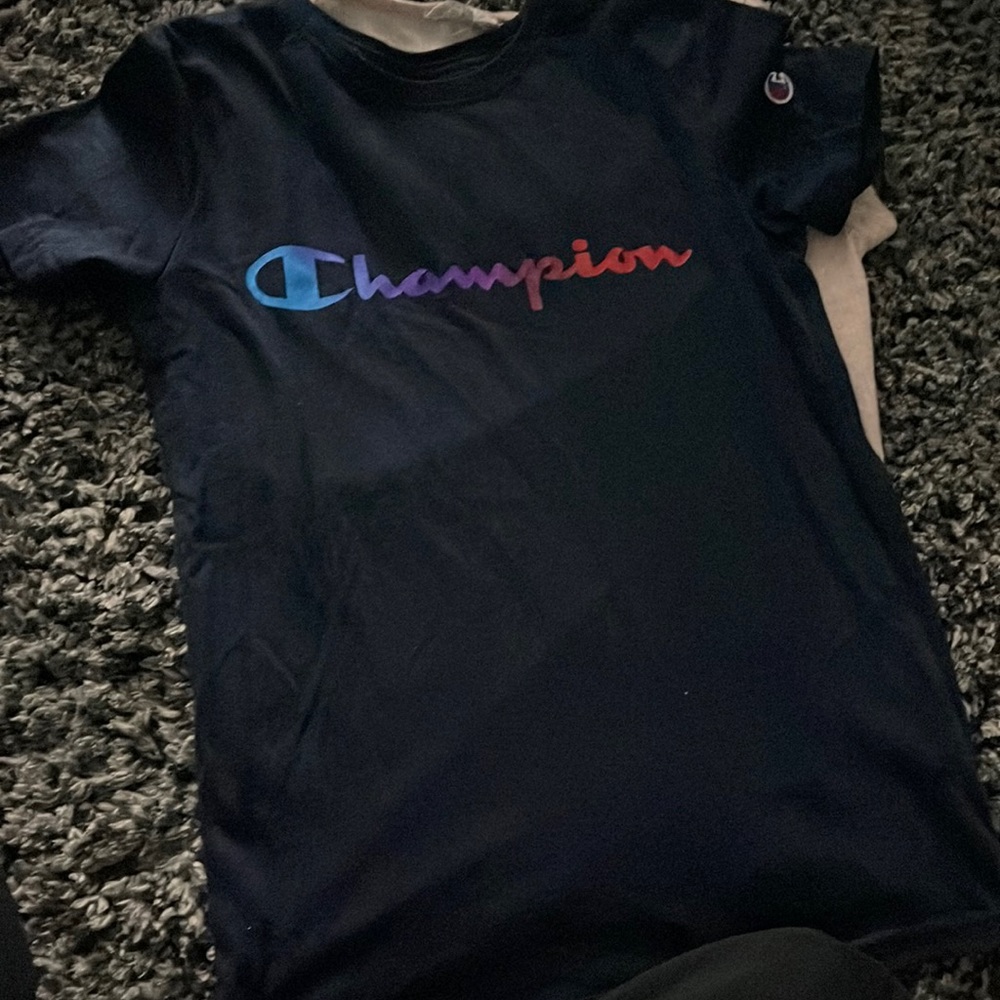 Champion shirt